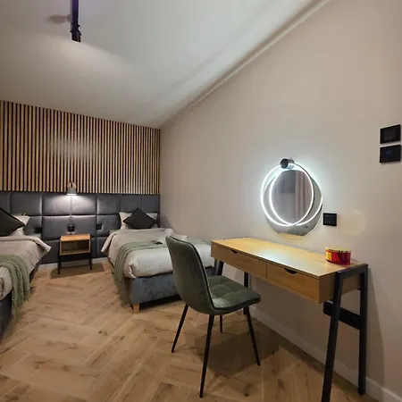 Apartment Loft Haven - Loftowe Trzemeszno